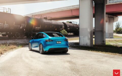 Blue Tesla Model Y - Vossen HF-4T Wheels