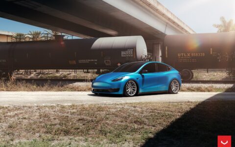 Blue Tesla Model Y - Vossen HF-4T Wheels