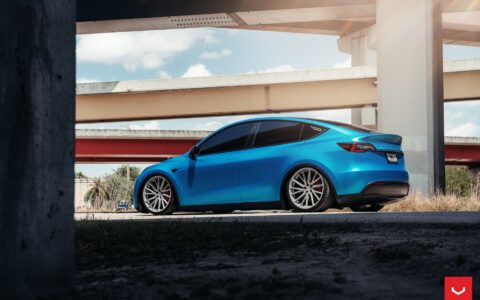 Blue Tesla Model Y - Vossen HF-4T Wheels