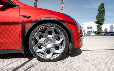 Red Multi Coat Tesla Model Y UP CYBRHX Wheels in Satin Titanium Image 9