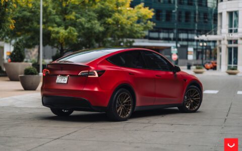 Red Tesla Model Y - Vossen HF-4T Wheels