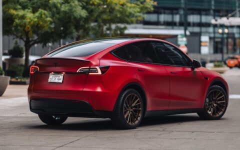 Red Tesla Model Y - Vossen HF-4T Wheels
