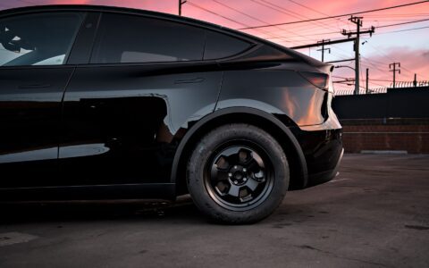 Black Tesla Model Y Dual Motor on UP.FIT Forged PD Wheels in Satin Black