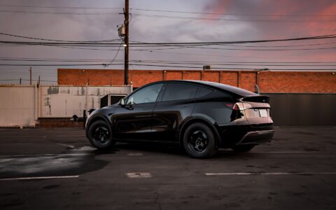 Black Tesla Model Y Dual Motor on UP.FIT Forged PD Wheels in Satin Black