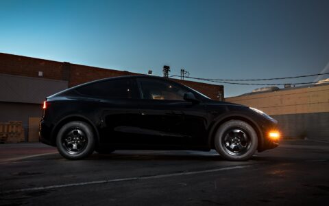 Black Tesla Model Y Dual Motor on UP.FIT Forged PD Wheels in Satin Black