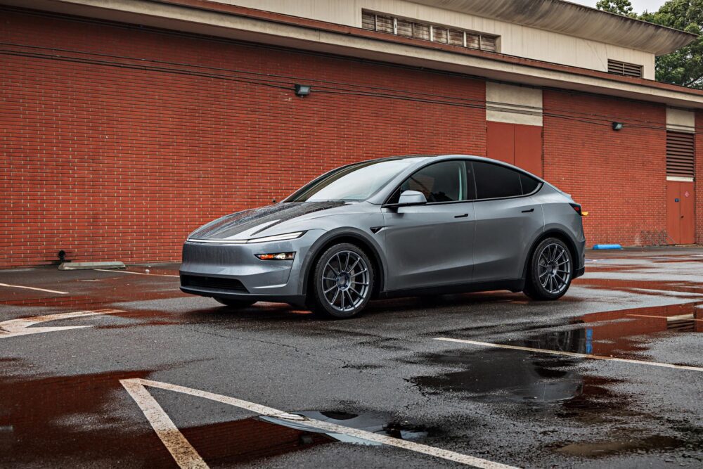 Quicksilver 2026 Tesla Model Y Launch Edition – UP-03 Forged Wheels in Satin Titanium