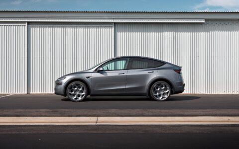 Quicksilver 2026 Tesla Model Y Launch Edition - CYBRHEX Forged Wheels in Satin Titanium