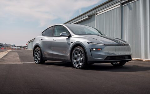 Quicksilver 2026 Tesla Model Y Launch Edition - CYBRHEX Forged Wheels in Satin Titanium