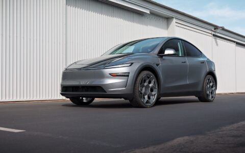 Quicksilver 2026 Tesla Model Y Launch Edition - CYBRHEX Forged Wheels in Satin Titanium