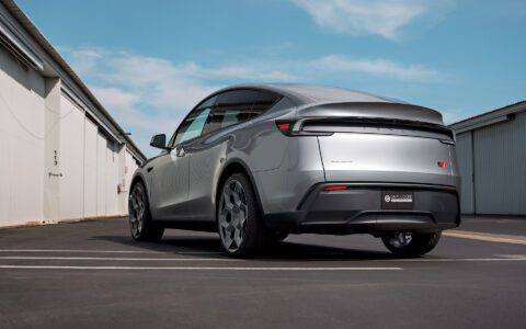 Quicksilver 2026 Tesla Model Y Launch Edition - CYBRHEX Forged Wheels in Satin Titanium