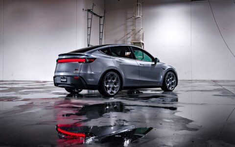 Quicksilver 2026 Tesla Model Y Launch Edition - CYBRHEX Forged Wheels in Satin Titanium