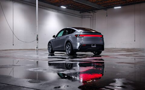 Quicksilver 2026 Tesla Model Y Launch Edition - CYBRHEX Forged Wheels in Satin Titanium