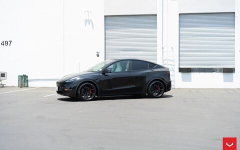 Tesla Model Y - Vossen HF-3 Wheels