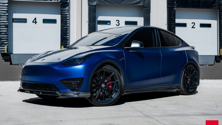 Blue Tesla Model Y – Vossen HF-3 Wheels in Satin Black