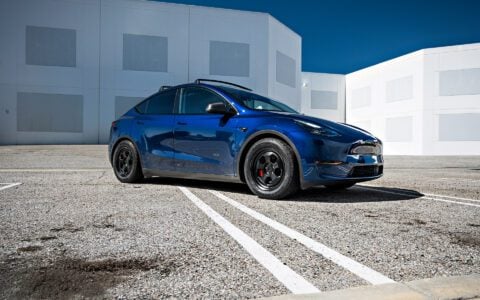 Tesla Model Y with UP.FIT Forged PD 18 inch Wheel and Tire Package 1920px (11)