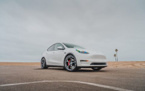 Pearl White Tesla Model Y - UP-05 Forged Wheels in Satin Titanium 3 Pearl White Tesla Model Y - UP-05 Wheels in Satin Titanium