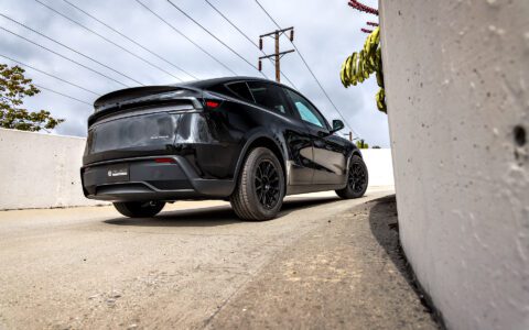 2026 Diamond Black Model Y Juniper on 18 inch Off-Road Spec UP-03 in Satin Black