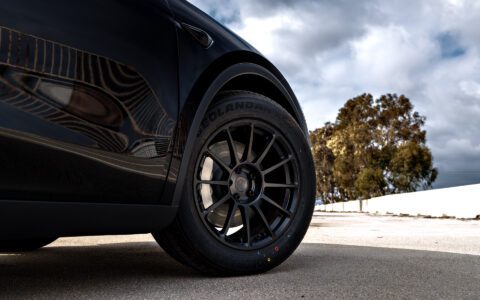 2026 Diamond Black Model Y Juniper on 18 inch Off-Road Spec UP-03 in Satin Black