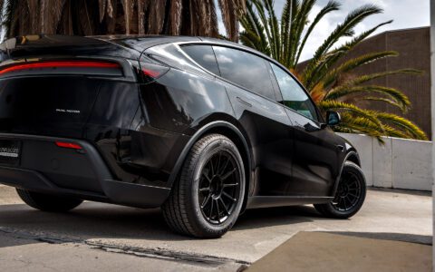 2026 Diamond Black Model Y Juniper on 18 inch Off-Road Spec UP-03 in Satin Black