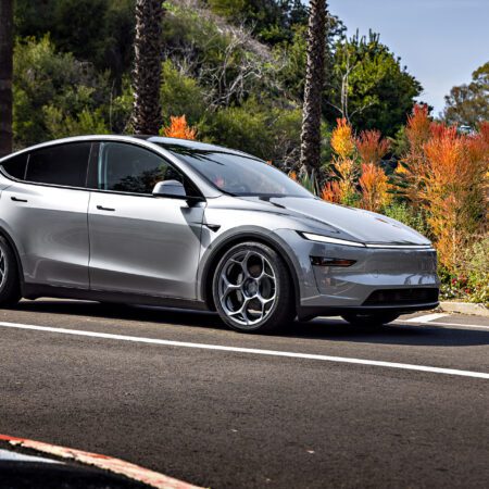 Tesla Model Y Juniper – UP-05 Forged Wheels in Satin Titanium