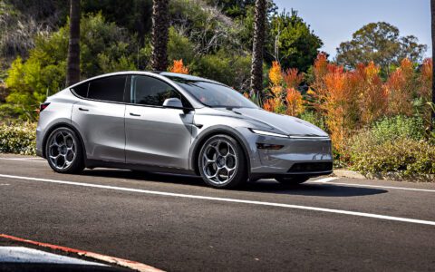 Tesla Model Y Juniper - UP-05 Forged Wheels in Satin Titanium