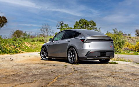 Tesla Model Y Juniper - UP-05 Forged Wheels in Satin Titanium