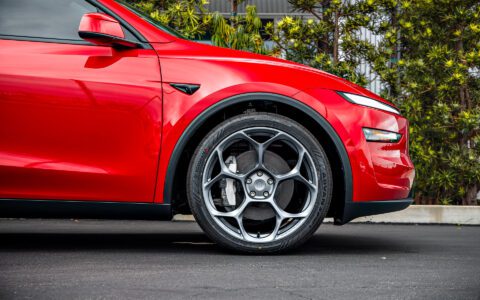 Ultra Red Tesla Model Y Juniper with Satin Titanium 21 inch UP-05 Forged Wheels
