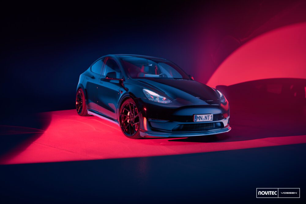 Tesla Model Y –  Novitec x Vossen NV2 Wheels in Gloss Black