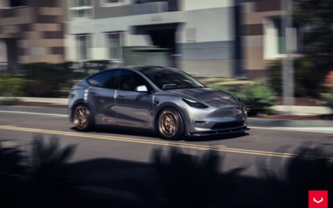 Tesla Model Y - Vossen HFX-1 Wheels in Satin Bronze