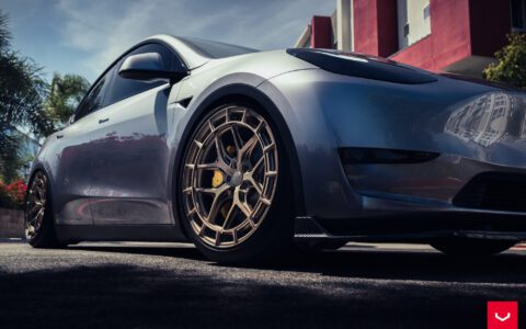 Tesla Model Y - Vossen HFX-1 Wheels in Satin Bronze