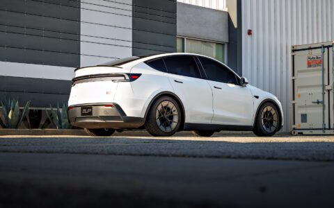 White Lowered Tesla Model Y Juniper on UP Forged UP-RW Road Warrior Wheels