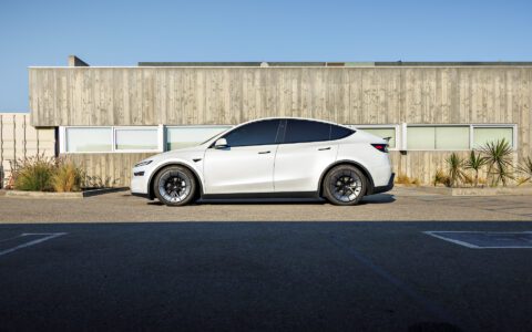 White Lowered Tesla Model Y Juniper on UP Forged UP-RW Road Warrior Wheels