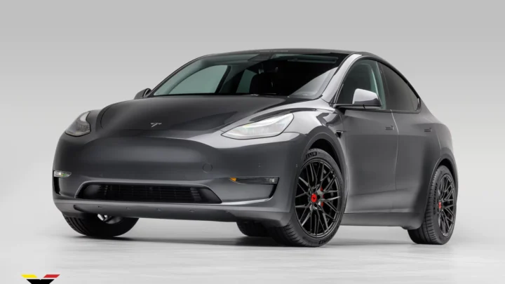Tesla Model Y / Performance on Vorsteiner V-FF 107 V-Style Wheels