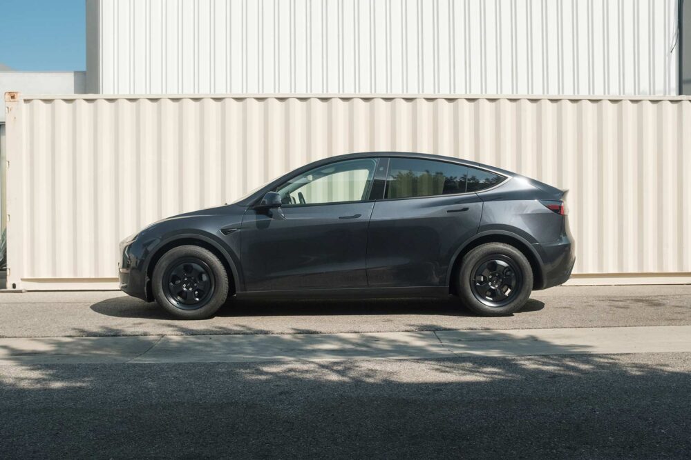 Stealth Grey Tesla Model Y UP.FIT Forged PD Wheels in Satin Black
