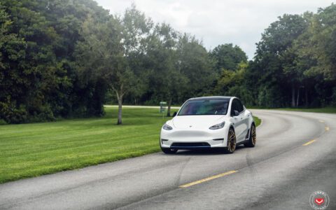 White Tesla Model Y Vossen M X4T Wheels Image 13