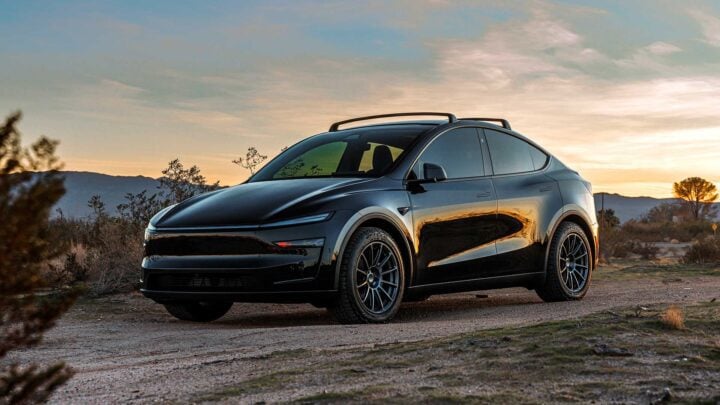 Diamond Black Tesla Model Y Long Range on 19-Inch UP Forged UP-03 Wheels in Satin Titanium