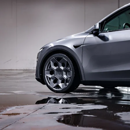 Tesla Model Y Juniper with Satin Titanium 22 inch CYBRHEX Forged Wheels Unplugged Performance