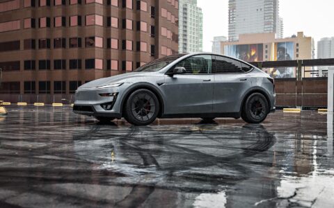 Quicksilver Tesla Model Y on 19-Inch UP Forged UP-RW Wheels