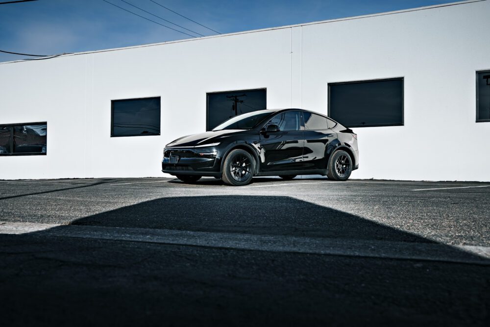 Diamond Black Tesla Model Y Juniper Long Range on 19-Inch UP-RW FF Wheels